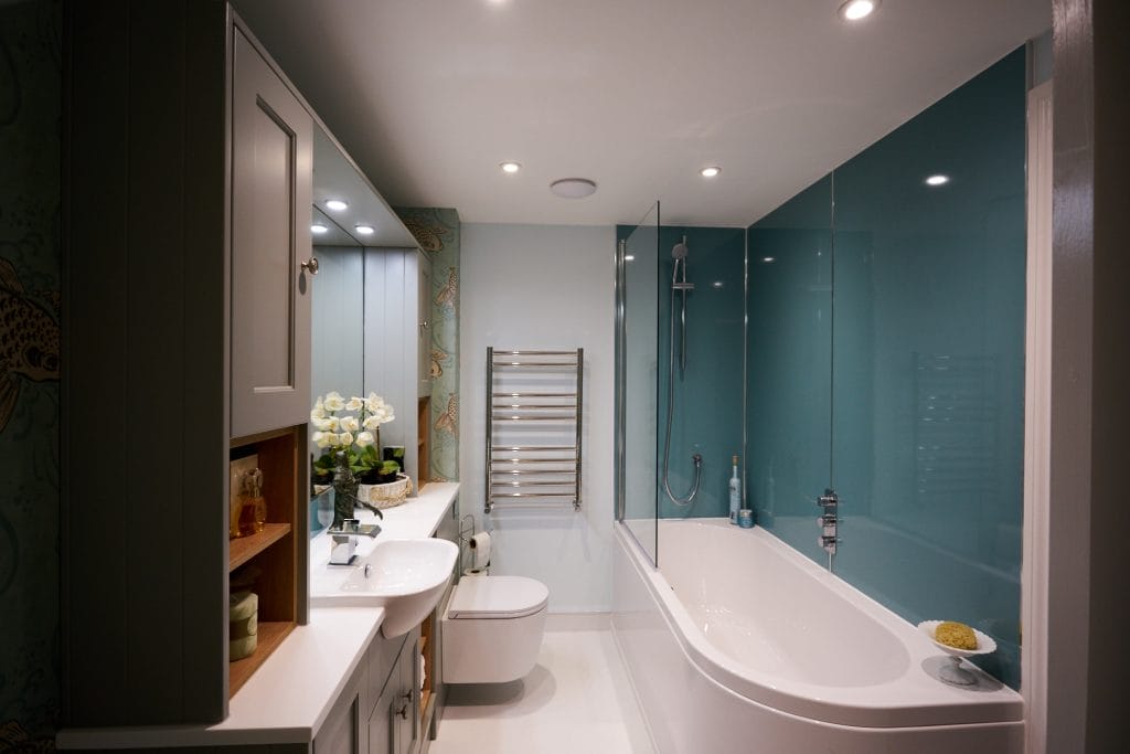 en-suite bathroom design brighton